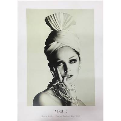 Affiche Pleated turban and pearls, April 1965